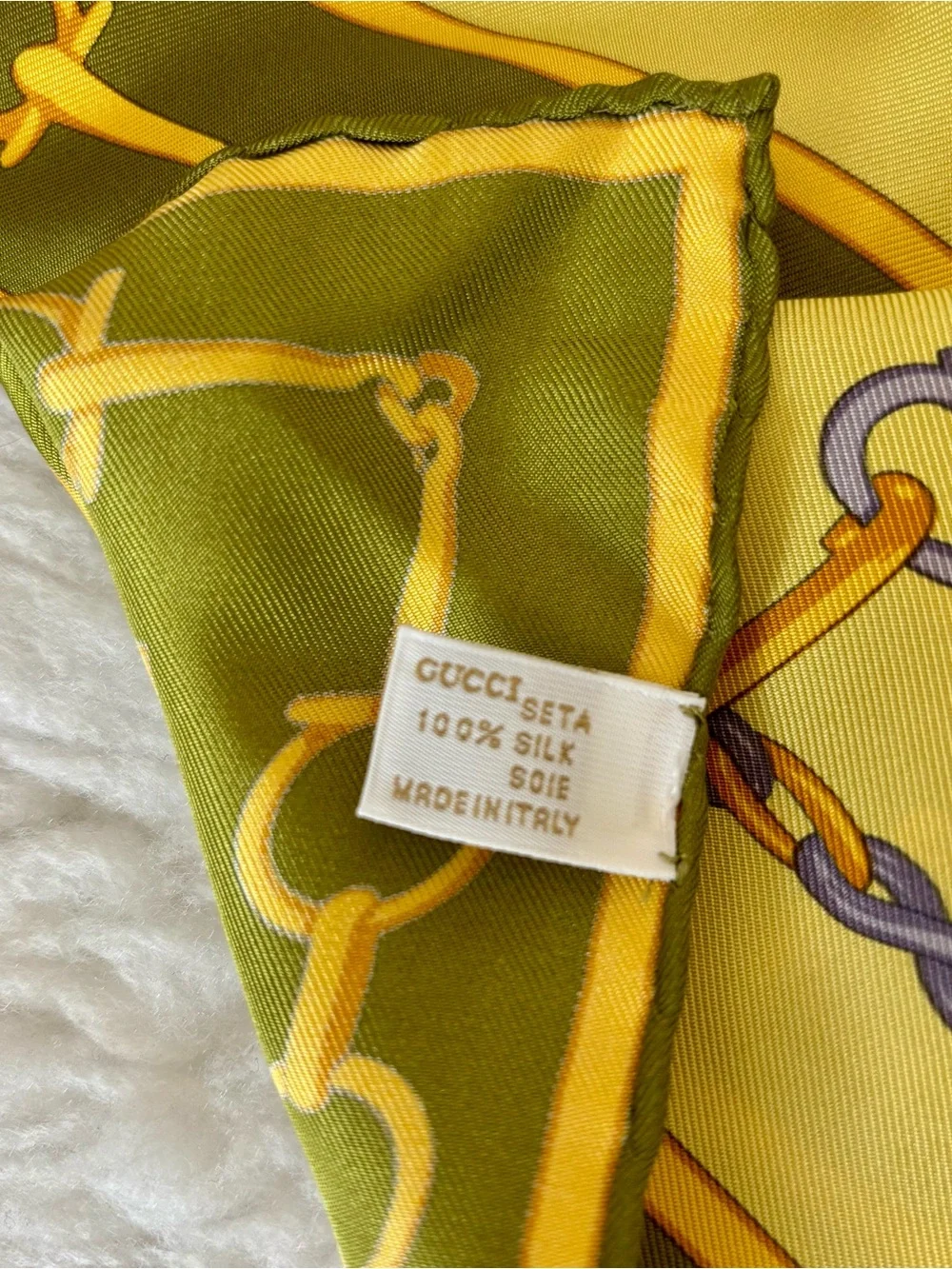 Gucci 100% Silk Multicolor Large Shawl/Scarf size 33.5”